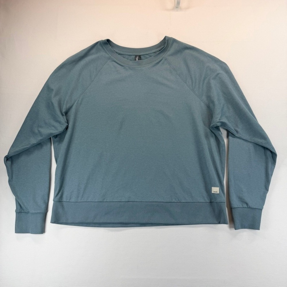 Vuori Long Sleeve Halo Crew Blue Heron Heather Sweatshirt M DreamKnit
